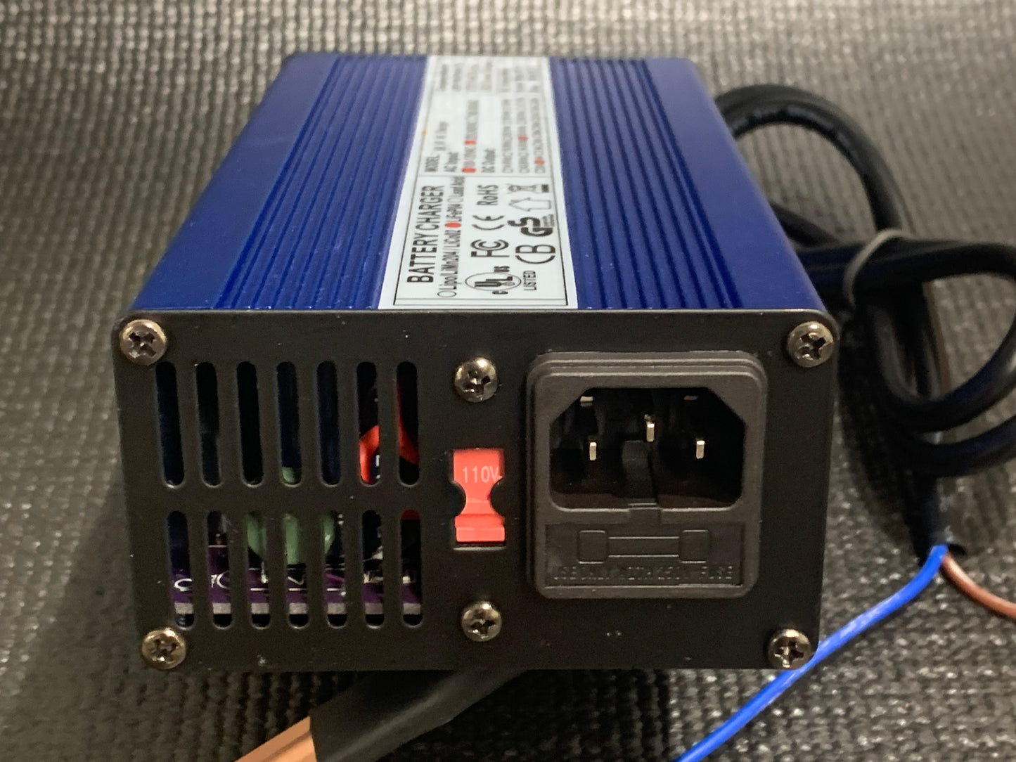 16S LFP Trickle Charger, 4A, 58V