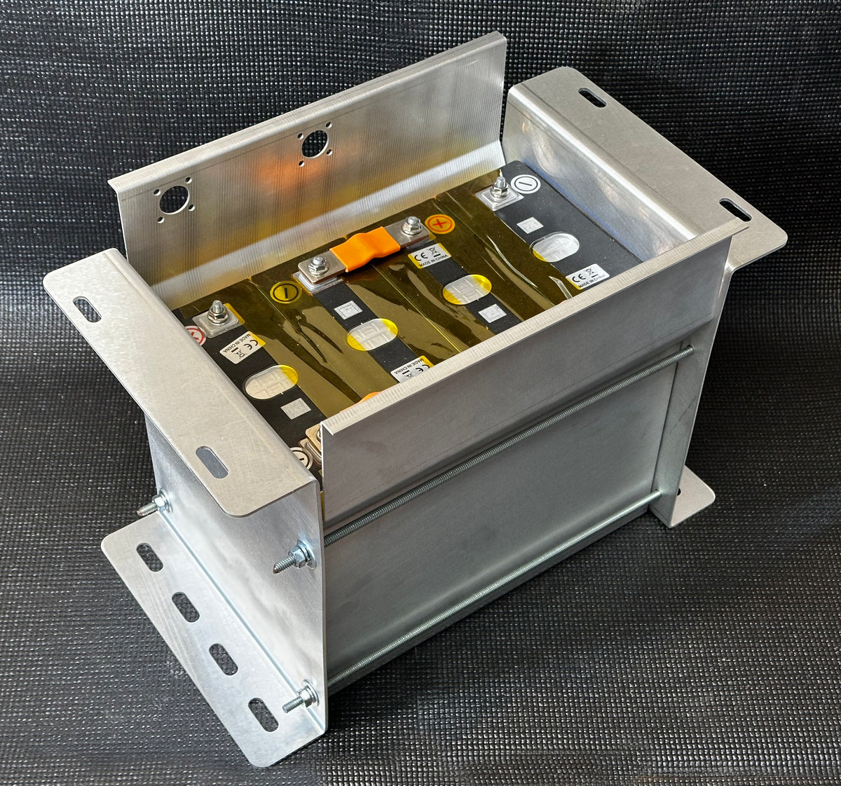 Battery Pack Hardware Kit for 280Ah-320Ah Prismatic LFP and Sodium-ion Cells, 4S 12V to 16S 48V