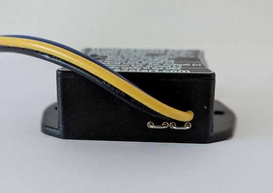 House2Start 12V DC-DC Battery Charger & Float Maintainer for Recreational Vehicles and Boats